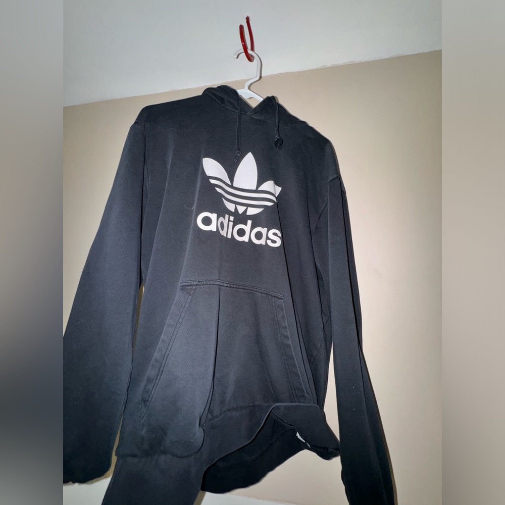 Adidas Sweatshirt- THE CLASSIC